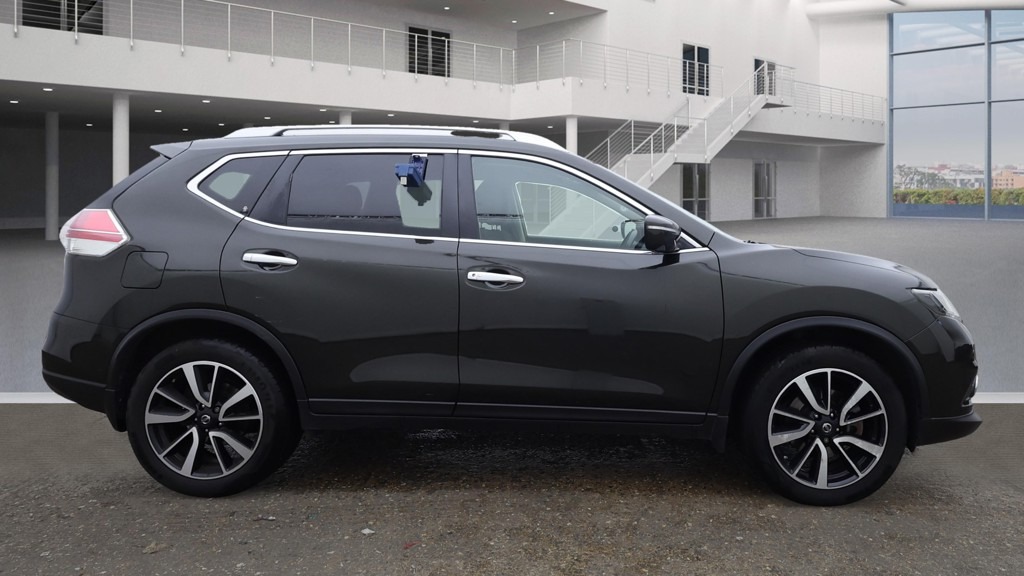 Used Nissan X-Trail 2017 for sale - 76427747: Photo 1