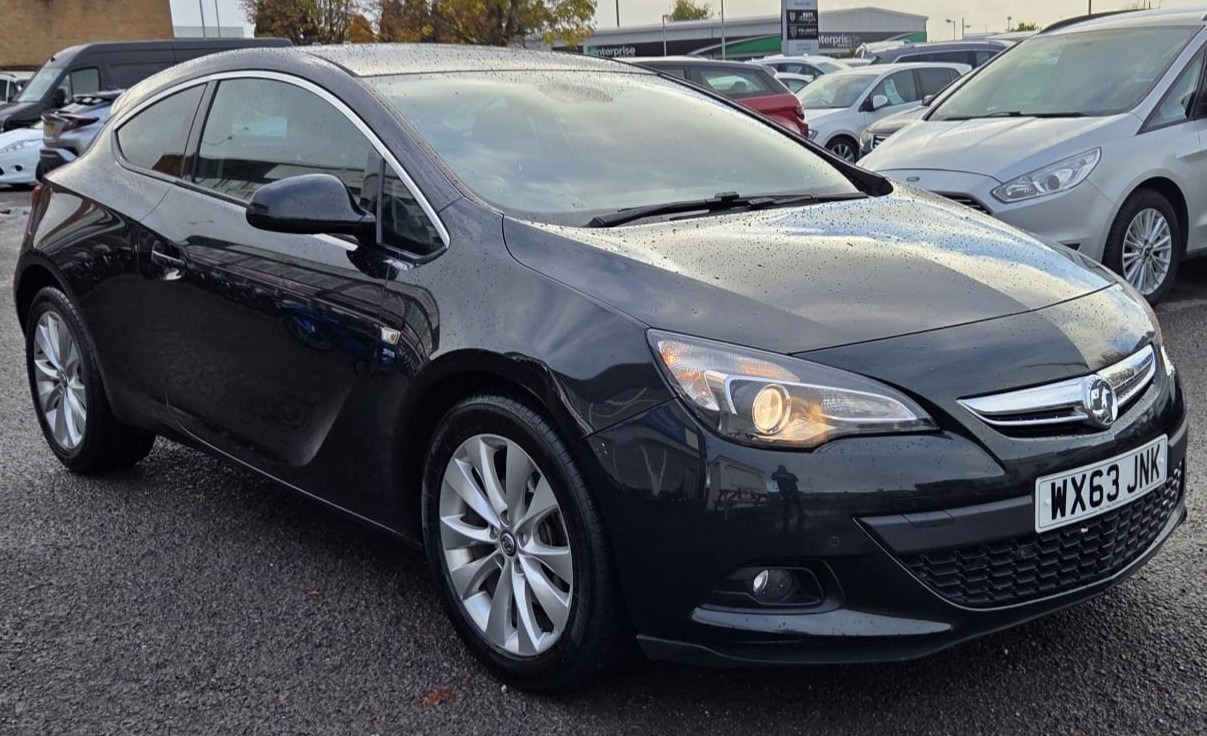 Used Vauxhall Astra GTC 2013 for sale - 76365250: Photo 1
