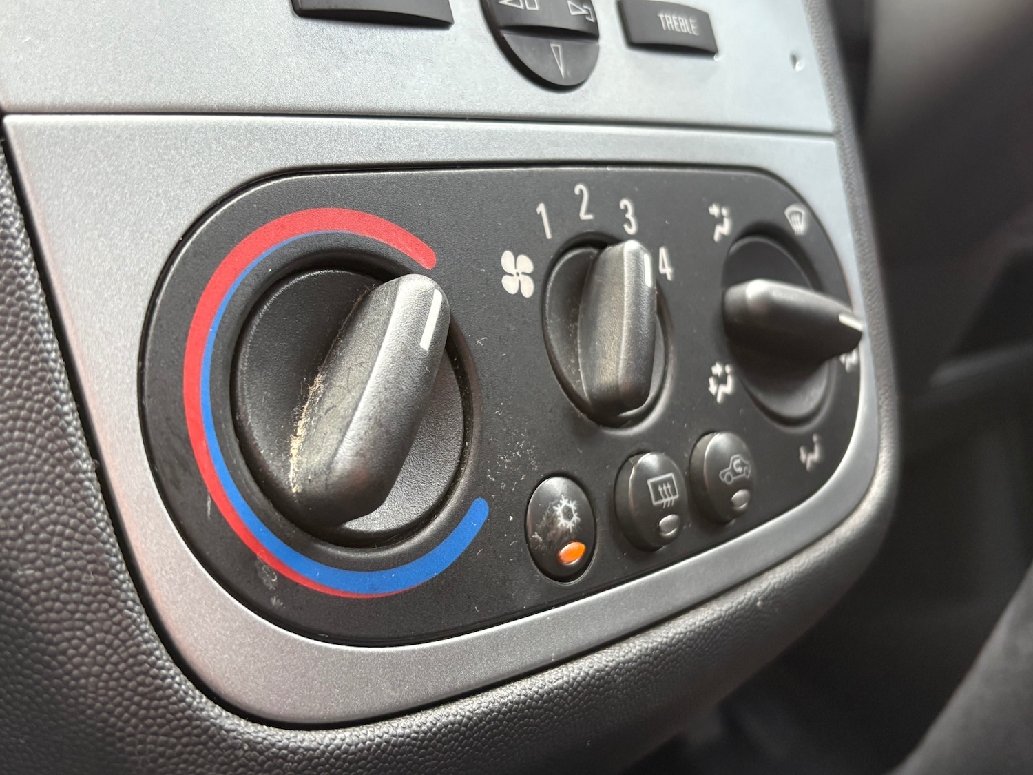 Used Vauxhall Corsa 2006 for sale - 76289174: Photo 19