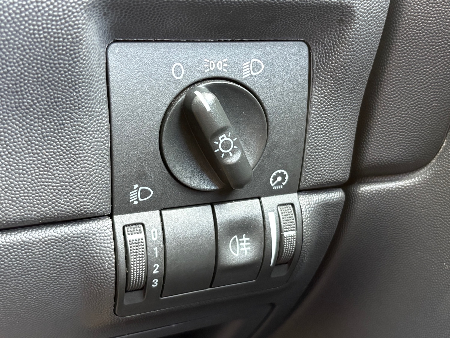 Used Vauxhall Corsa 2006 for sale - 76289174: Photo 23