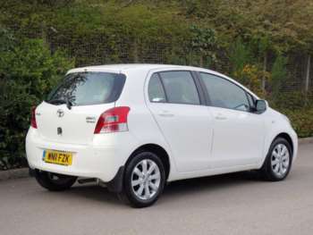 Used Toyota Yaris 2011 for sale - 75160733: Photo
