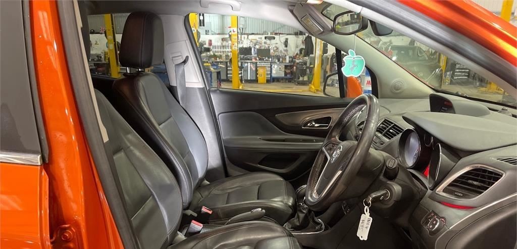 Used Vauxhall Mokka 2014 for sale - 77233850: Photo 3