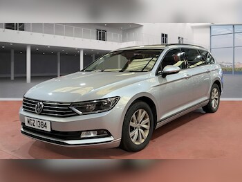Used Volkswagen Passat 2019 for sale - 78577889: Photo