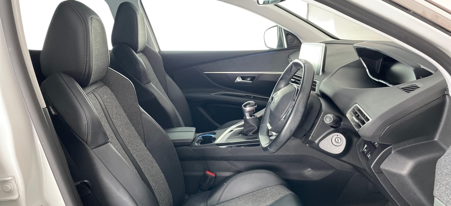 Used Peugeot 3008 2019 for sale - 76652770: Photo 8