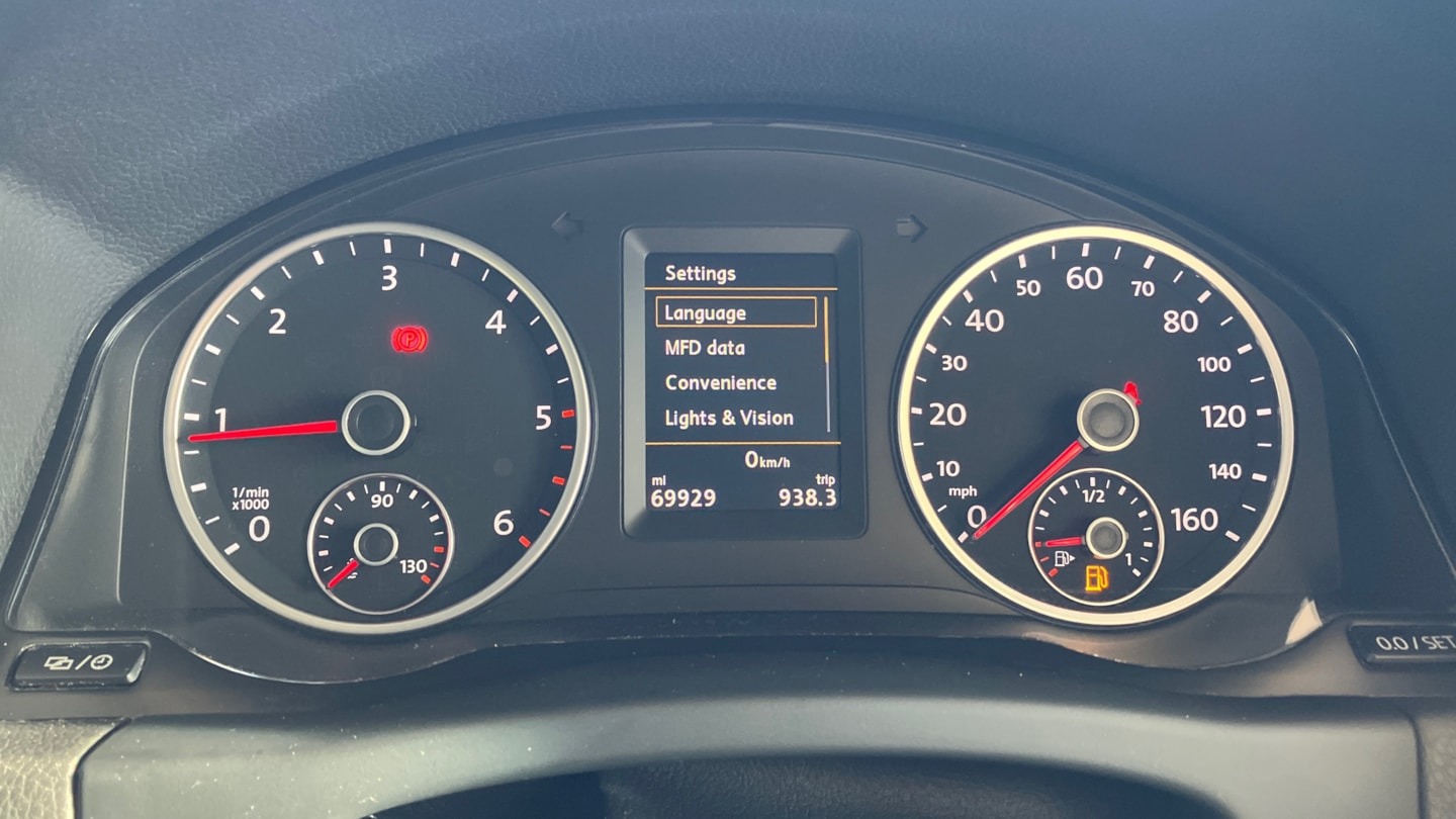 Used Volkswagen Tiguan 2015 for sale - 77023207: Photo 8