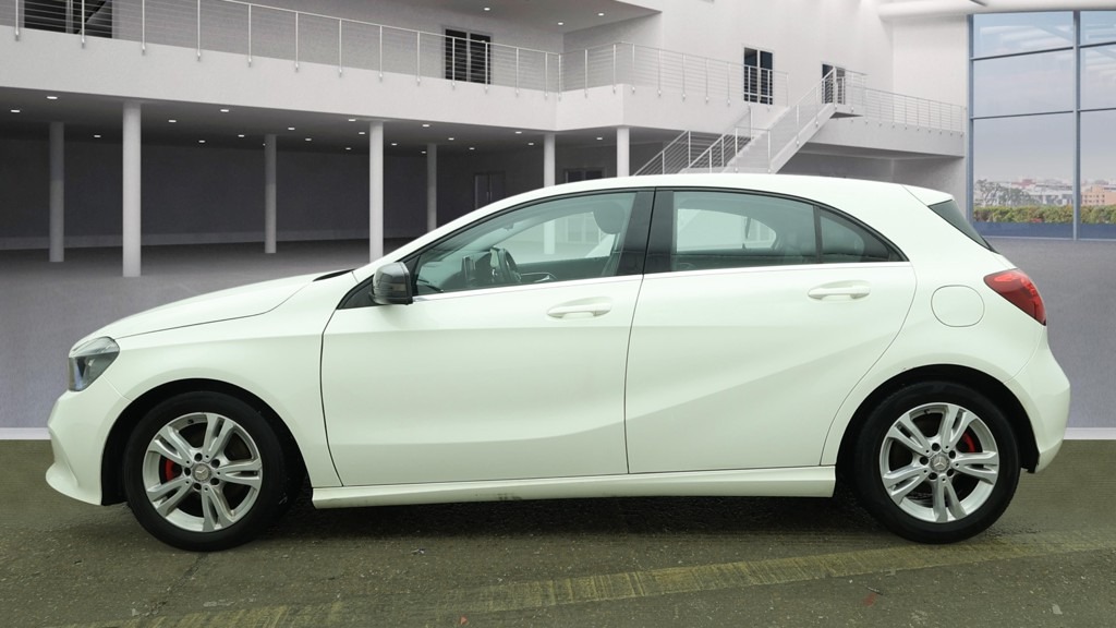 Used Mercedes-Benz A-Class 2016 for sale - 77801933: Photo 6