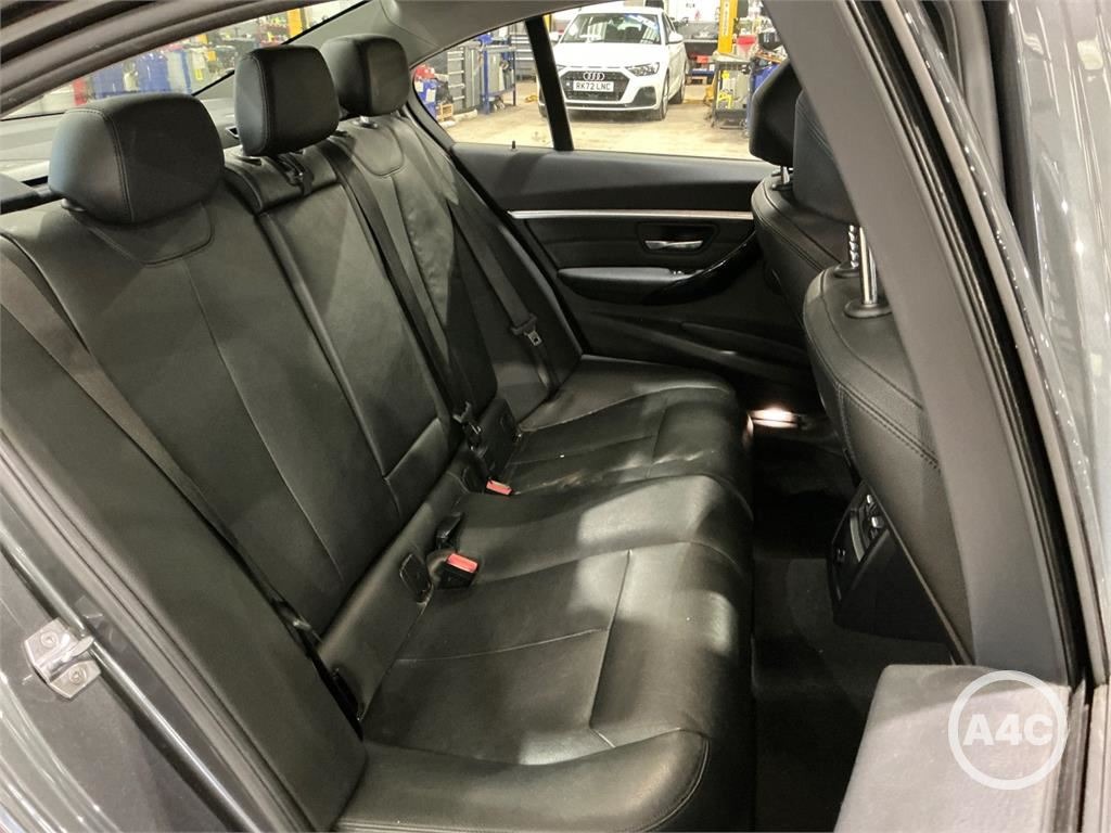 Used BMW 3 Series 2018 for sale - 77616794: Photo 11