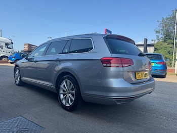 Used Volkswagen Passat 2018 for sale - 75394241: Photo