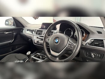 Used BMW 1 Series 2018 for sale - 79431287: Photo