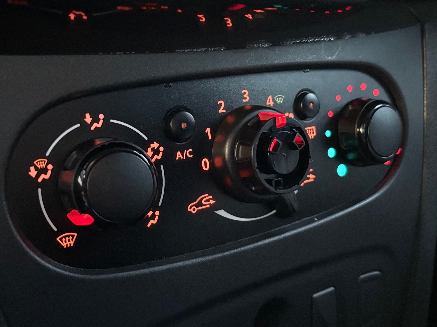 Used Dacia Sandero 2019 for sale - 75567558: Photo 18