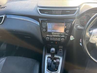 Used Nissan Qashqai 2017 for sale - 77273951: Photo 5