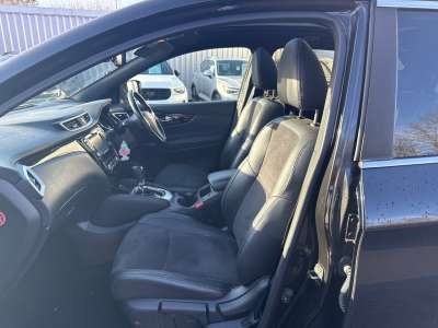 Used Nissan Qashqai 2017 for sale - 77273951: Photo 6