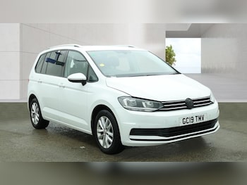 Used Volkswagen Touran 2019 for sale - 78776810: Photo