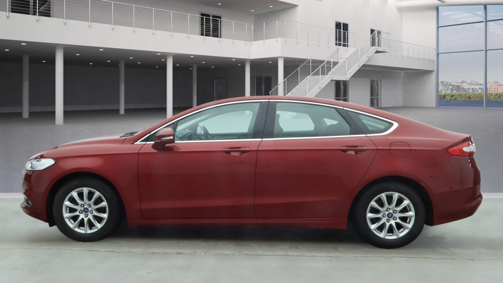 Used Ford Mondeo 2016 for sale - 76595332: Photo 2