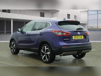 Used Nissan Qashqai 2018 for sale - 77947374: Photo