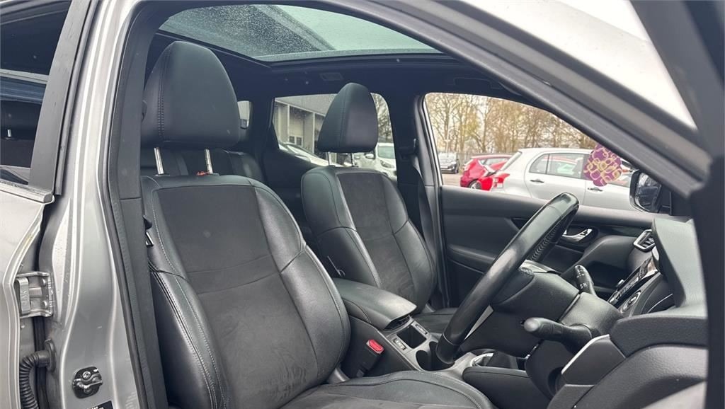 Used Nissan Qashqai 2016 for sale - 77629426: Photo 3