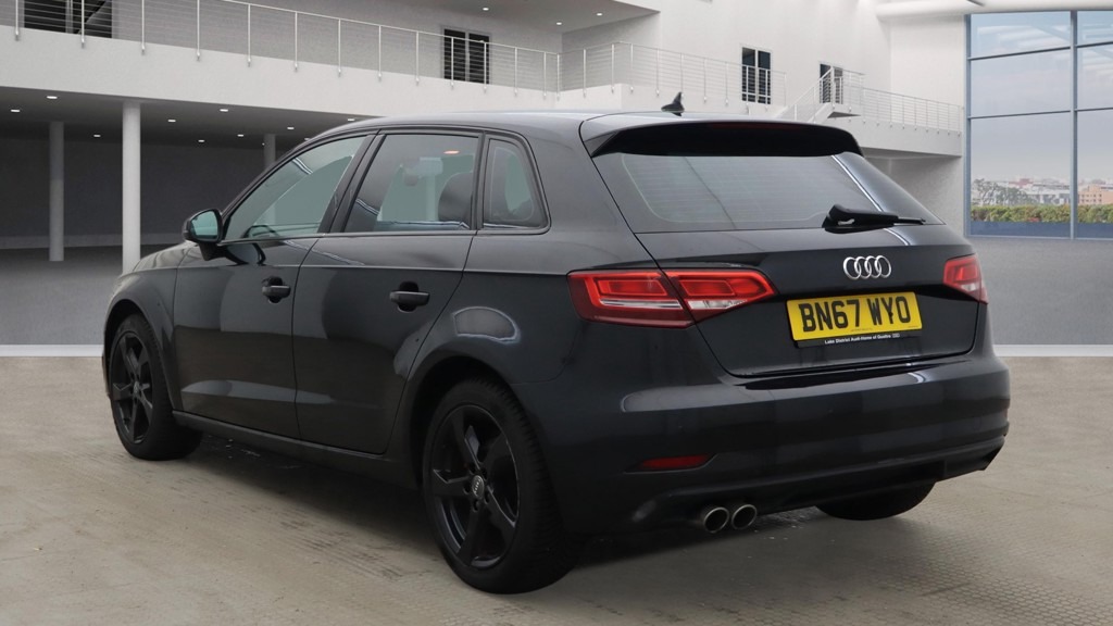 Used Audi A3 2017 for sale - 77830227: Photo 2