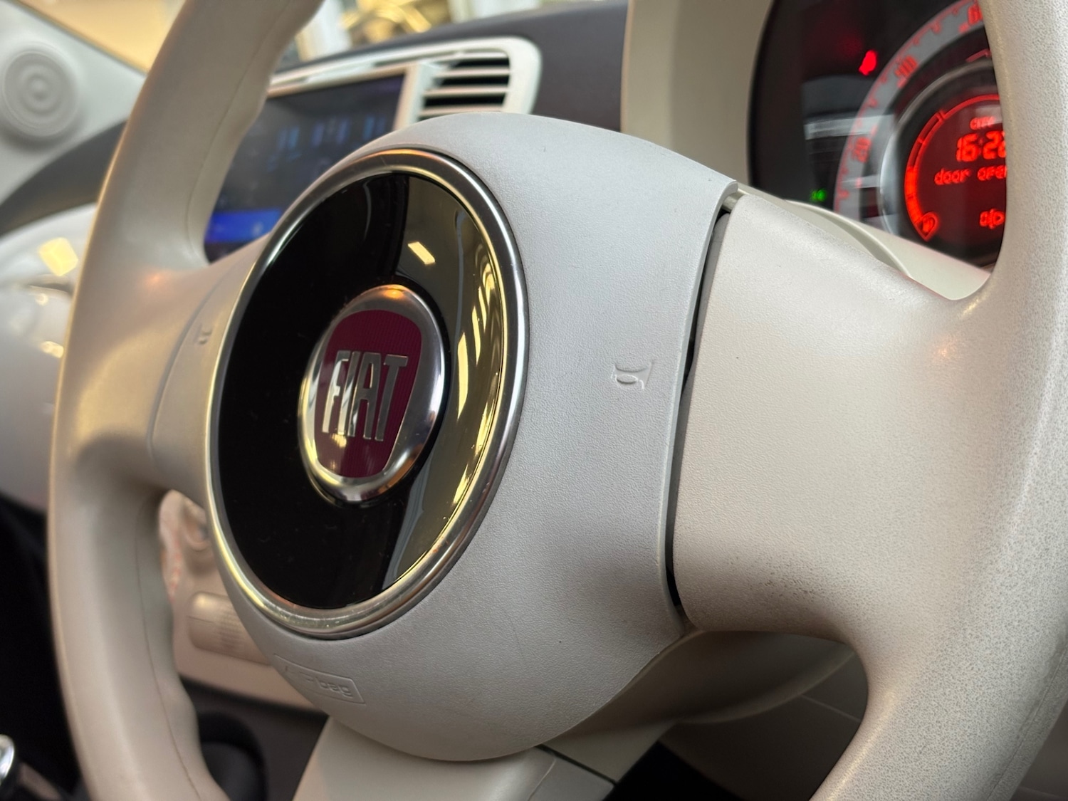 Used Fiat 500 2010 for sale - 77198756: Photo 22