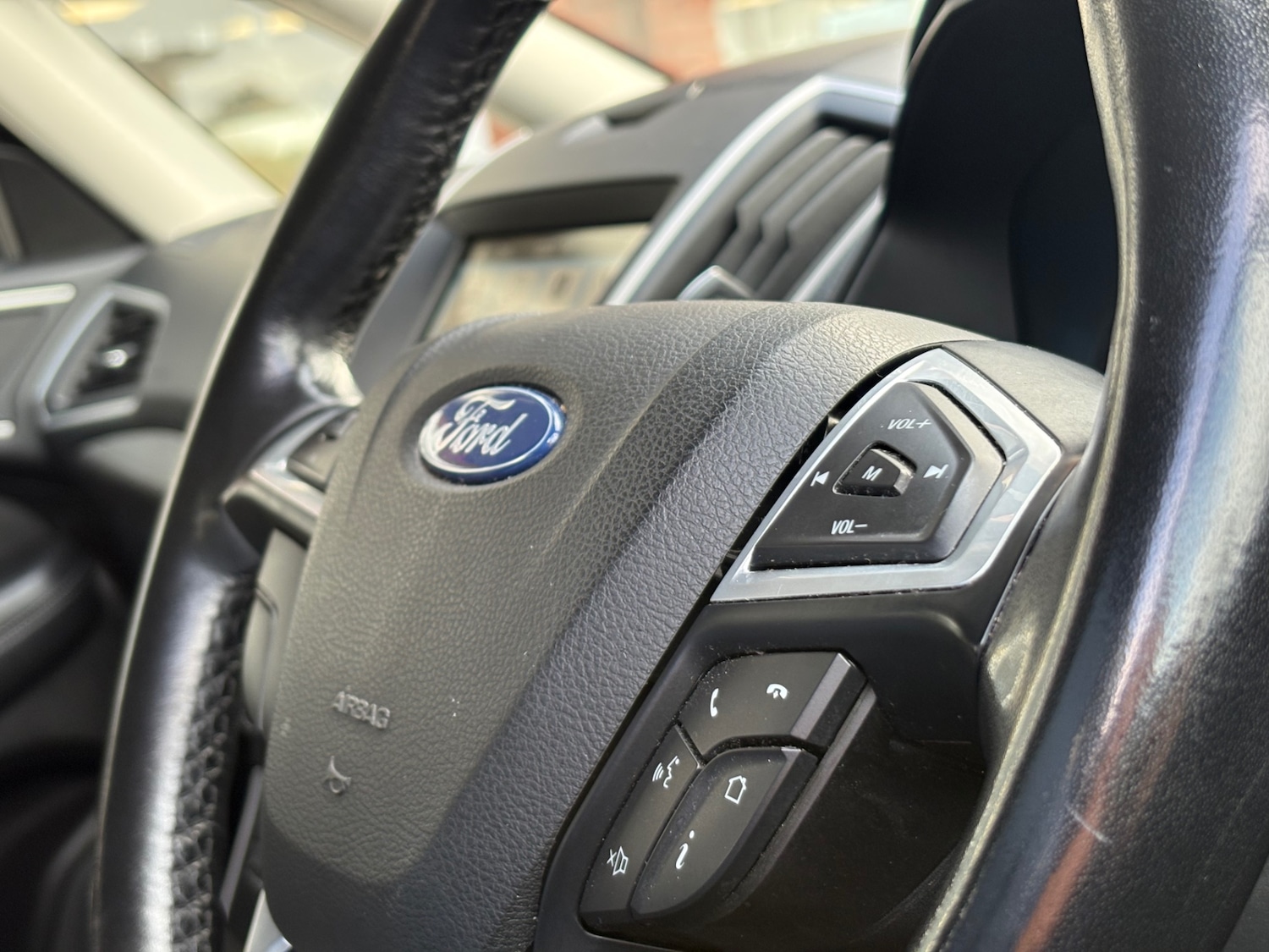 Used Ford Galaxy 2018 for sale - 76293298: Photo 23