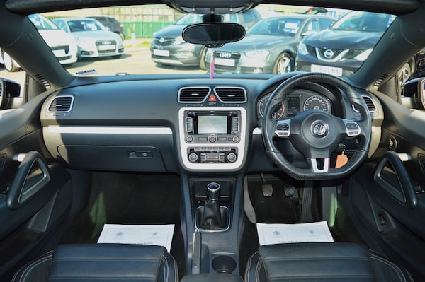Used Volkswagen Scirocco 2012 for sale - 74000620: Photo 4