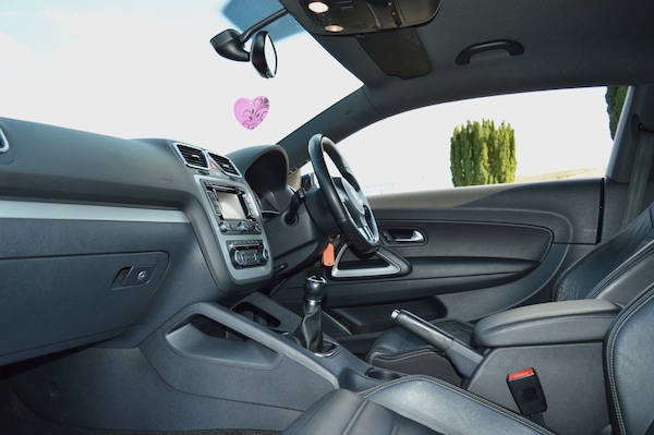 Used Volkswagen Scirocco 2012 for sale - 74000620: Photo 7