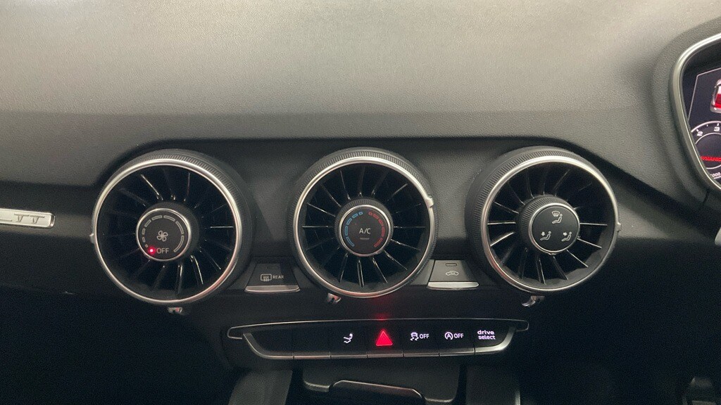 Used Audi TT 2015 for sale - 77902548: Photo 9