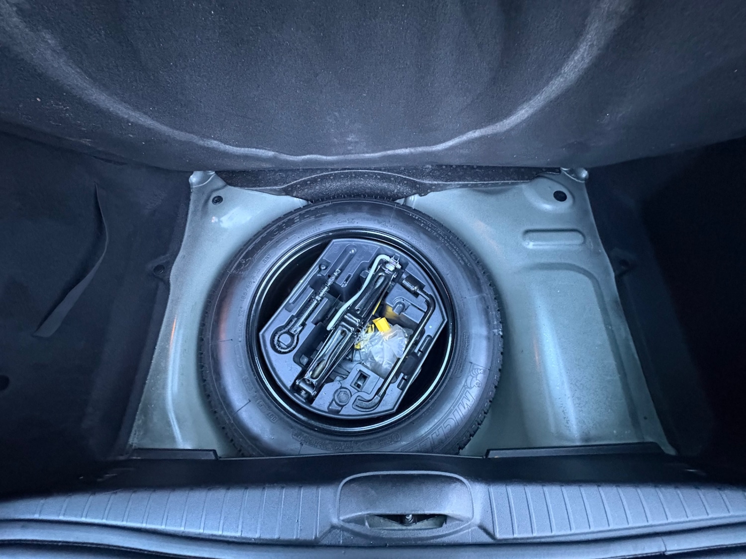 Used Peugeot 208 2014 for sale - 76363132: Photo 26