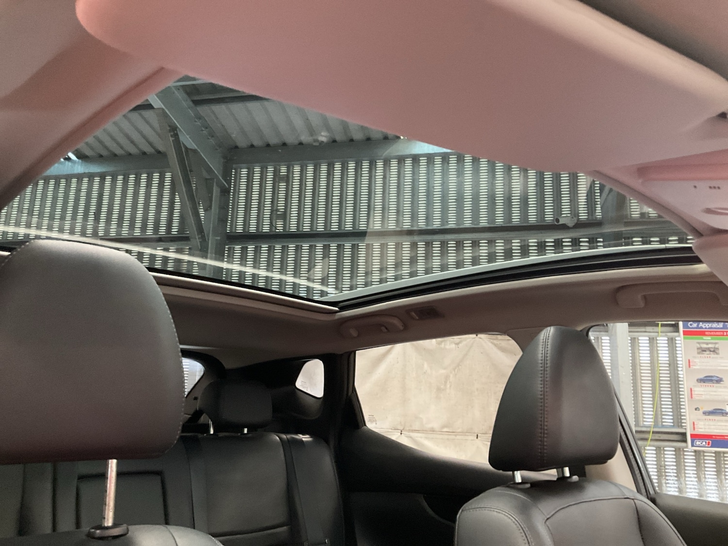 Used Nissan Qashqai 2016 for sale - 77240336: Photo 3