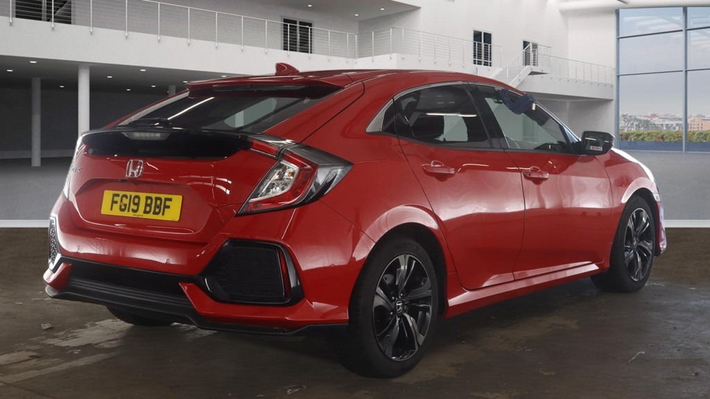 Used Honda Civic 2019 for sale - 77984952: Photo 5