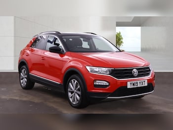 Used Volkswagen T-Roc 2019 for sale - 78716647: Photo