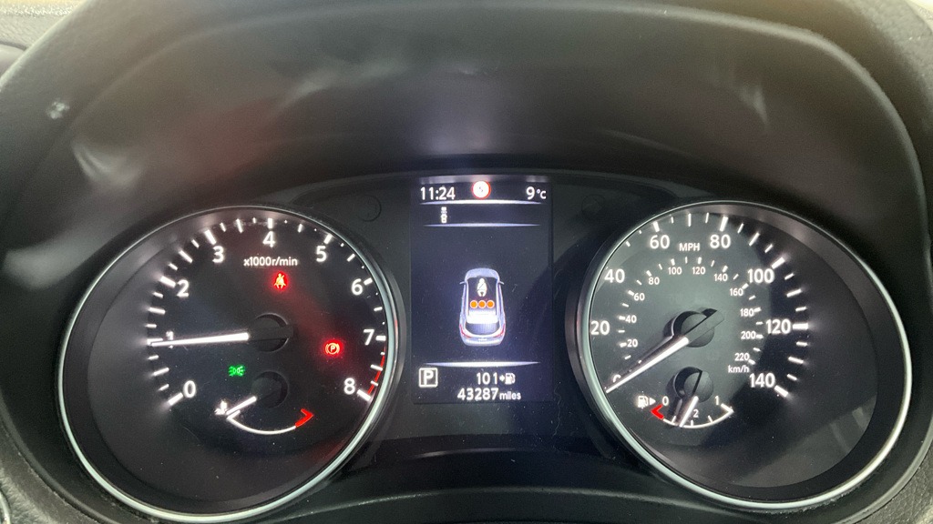 Used Nissan Qashqai 2018 for sale - 77207991: Photo 10