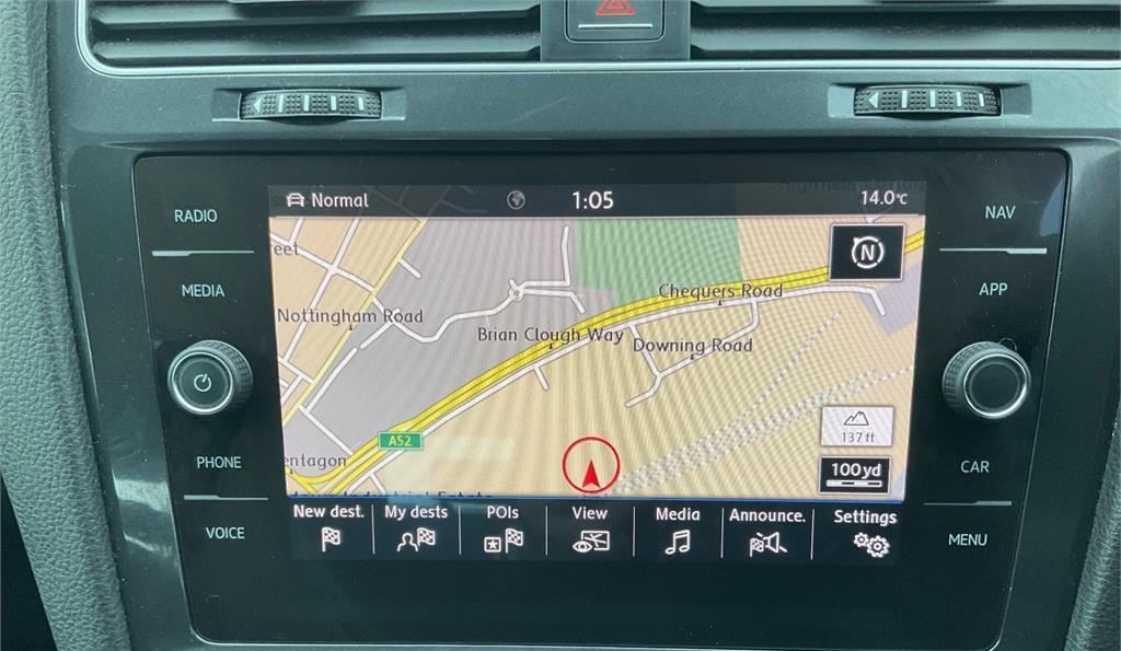 Used Volkswagen Golf 2017 for sale - 76505028: Photo 3