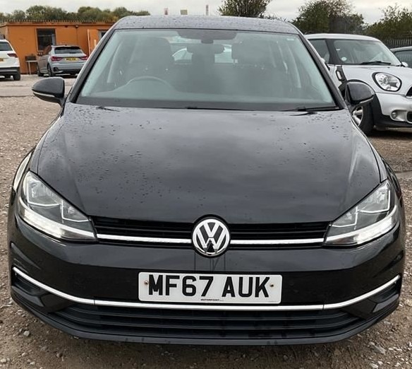 Used Volkswagen Golf 2017 for sale - 76505028: Photo 5