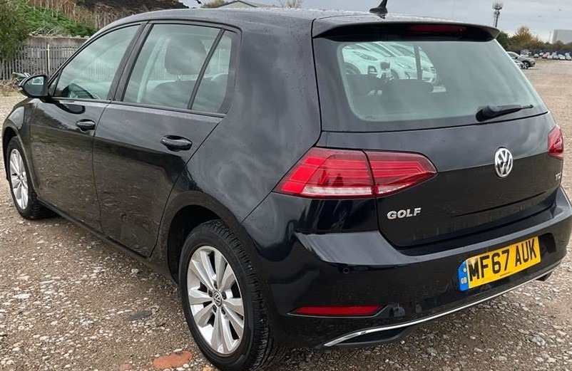 Used Volkswagen Golf 2017 for sale - 76505028: Photo 6