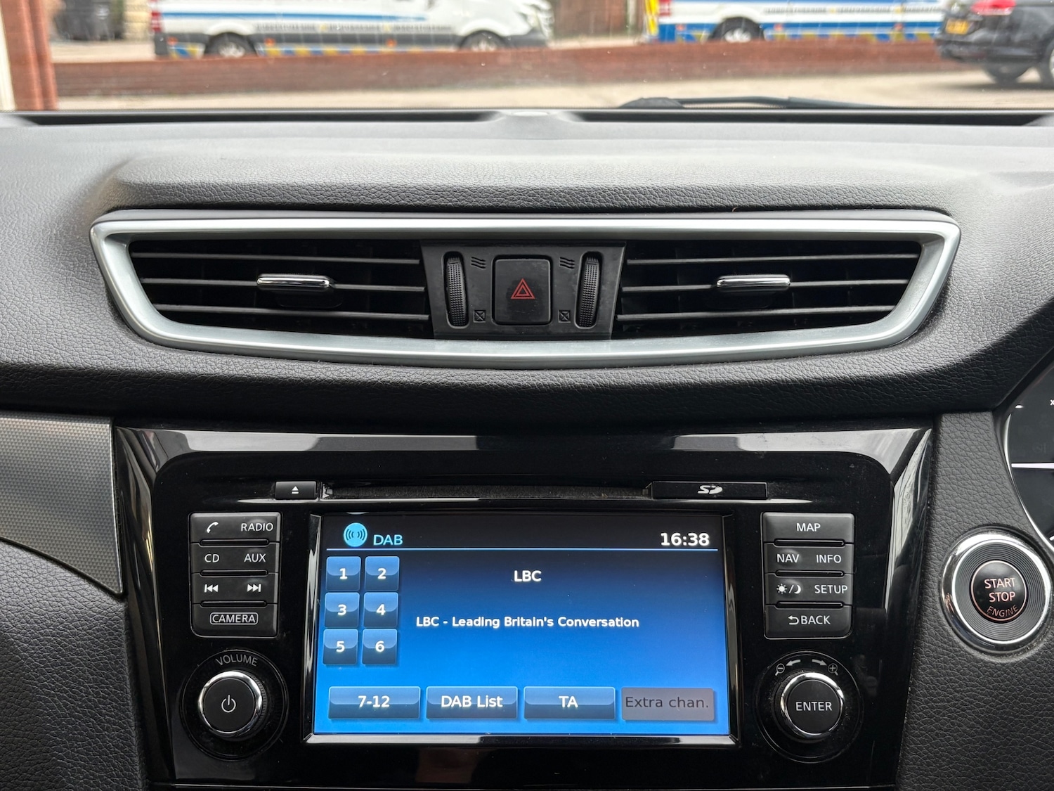 Used Nissan Qashqai 2018 for sale - 76288351: Photo 15