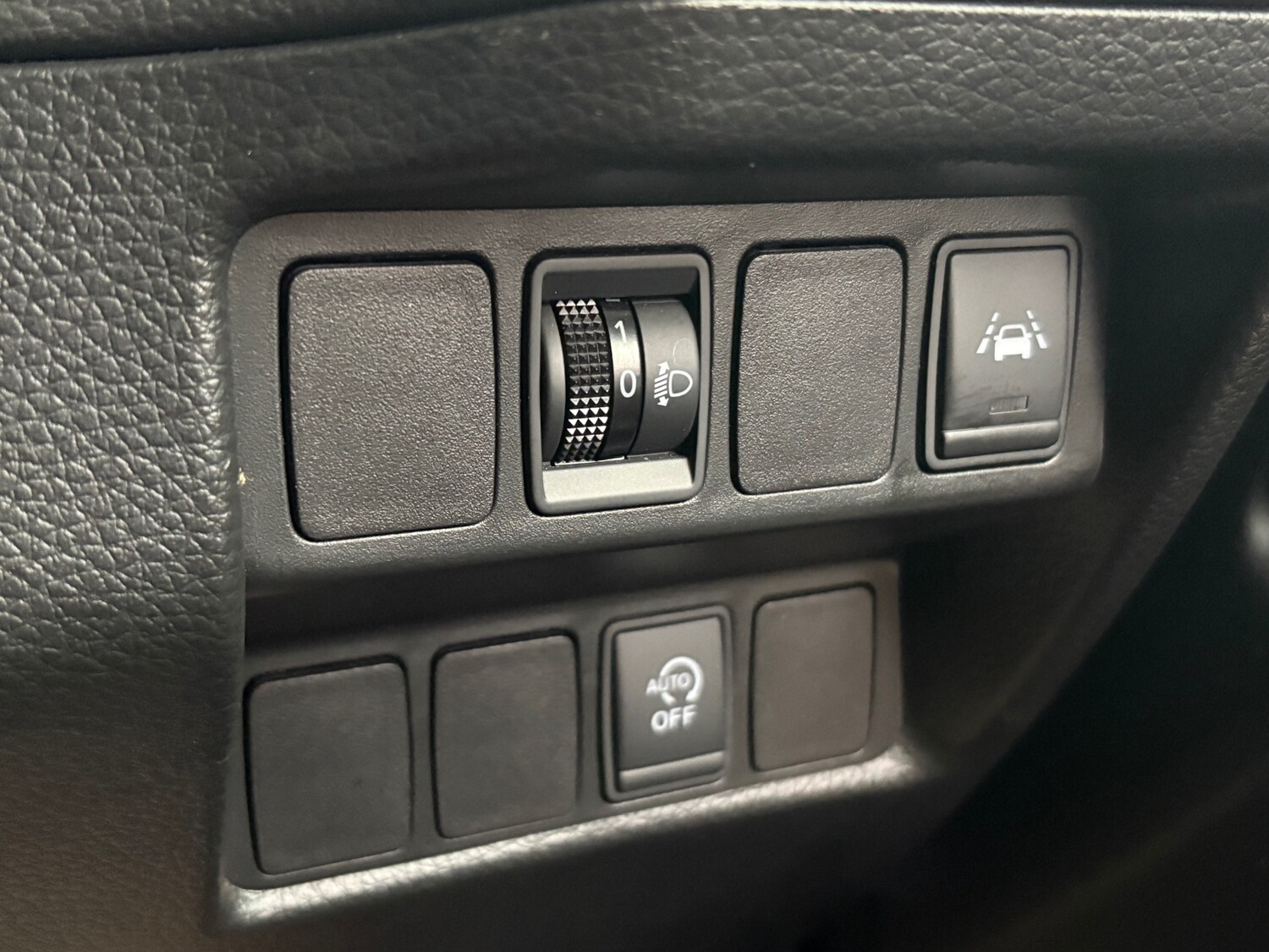 Used Nissan Qashqai 2018 for sale - 76288351: Photo 22