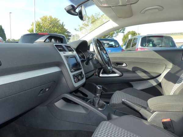 Used Volkswagen Scirocco 2015 for sale - 67464318: Photo 6