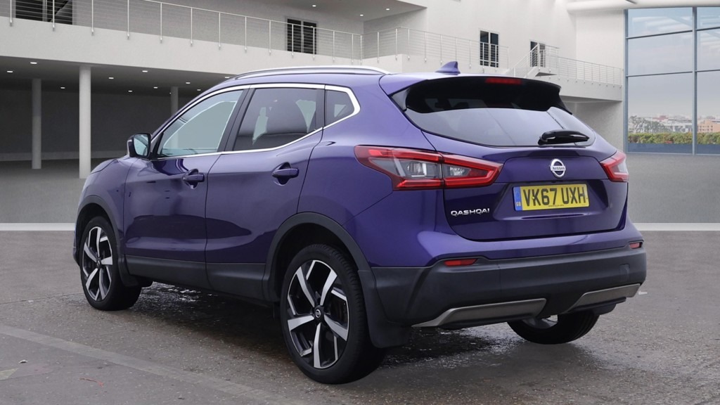 Used Nissan Qashqai 2017 for sale - 76101498: Photo 2