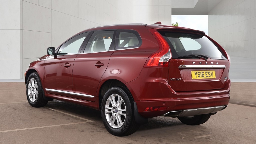 Used Volvo XC60 2016 for sale - 78132487: Photo 2
