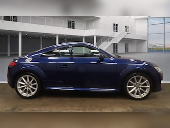 2016 (16) - 2.0 TDI Ultra Sport 2dr ++ SAT NAV / 35 TAX / ULEZ / AUDI HISTORY ++