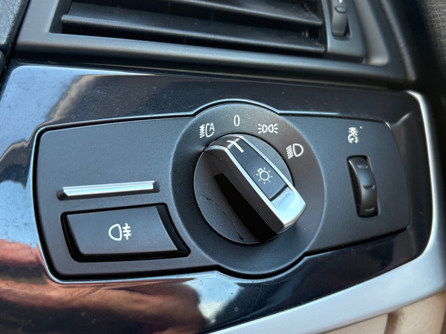 Used BMW 5 Series 2014 for sale - 74769635: Photo 23