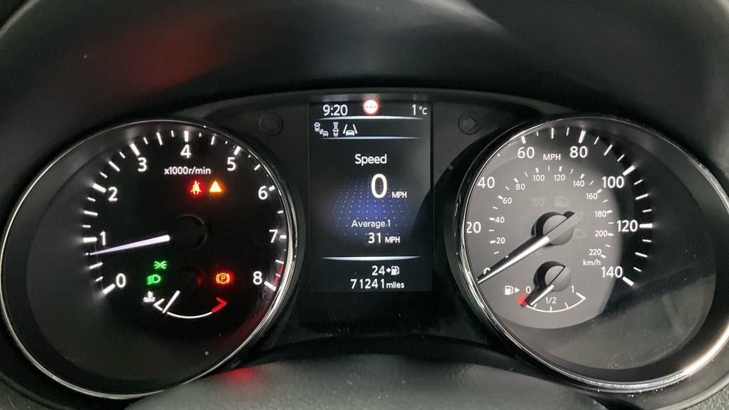 Used Nissan Qashqai 2016 for sale - 77165147: Photo 10