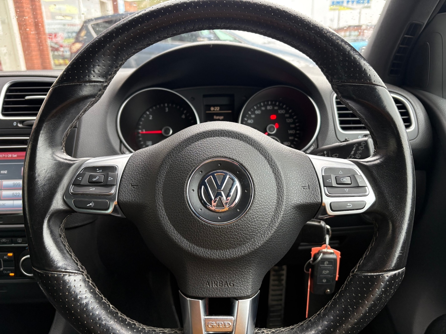 Used Volkswagen Golf 2010 for sale - 72378461: Photo 12