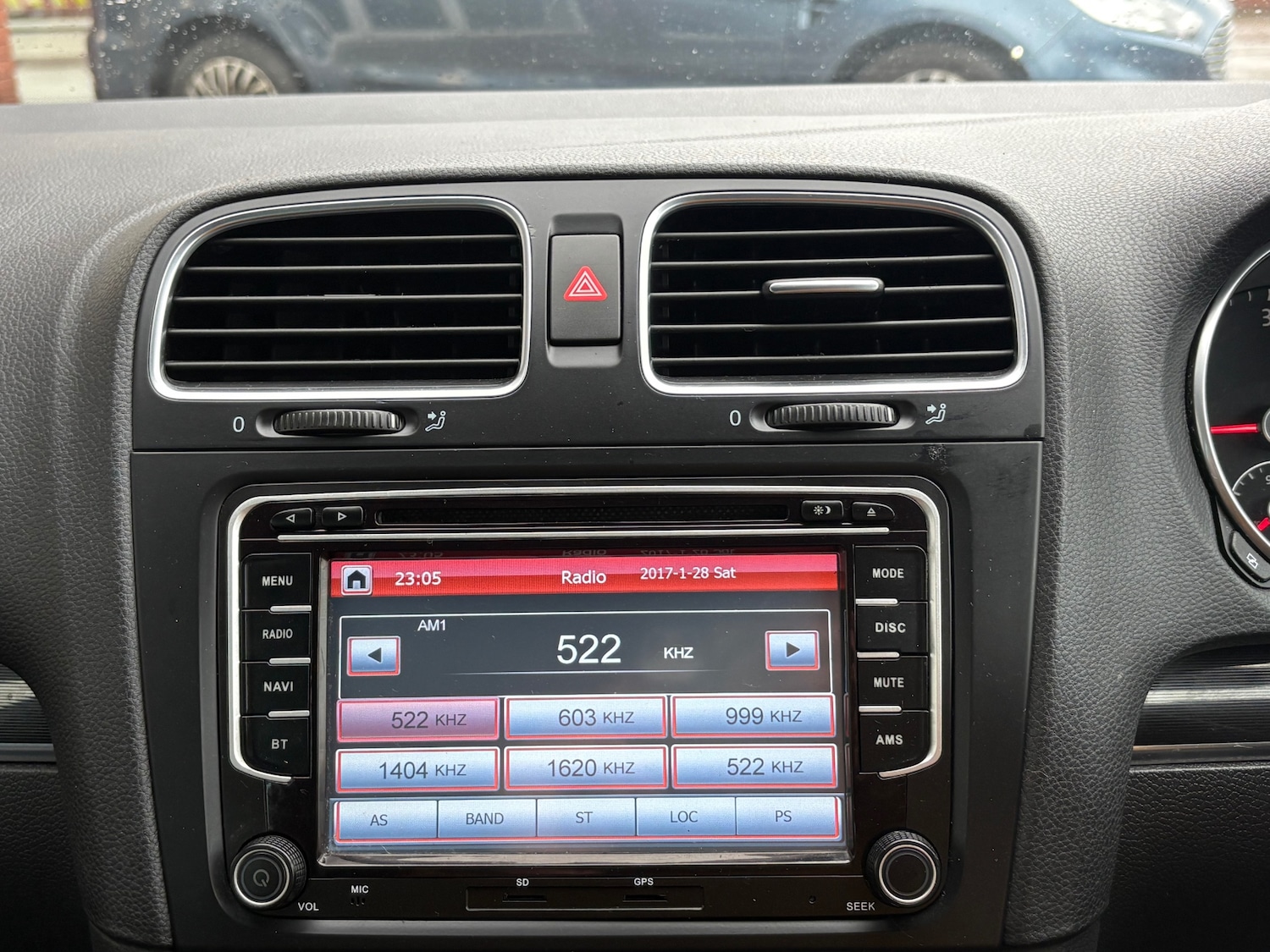 Used Volkswagen Golf 2010 for sale - 72378461: Photo 15