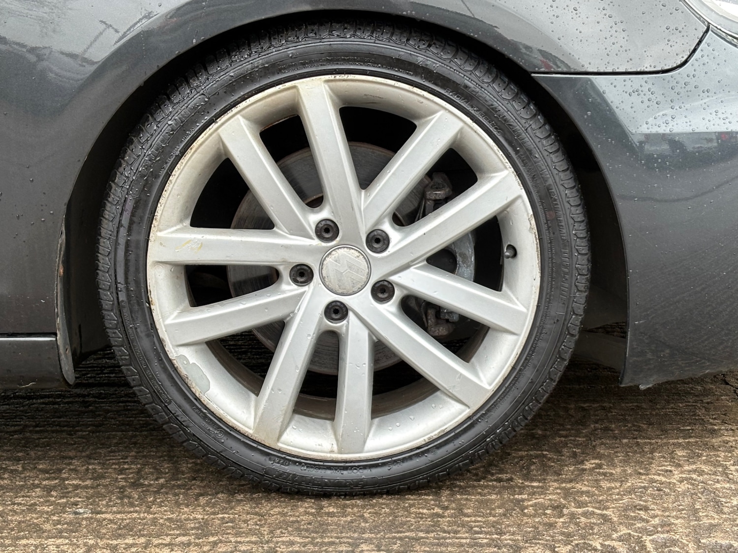 Used Volkswagen Golf 2010 for sale - 72378461: Photo 21