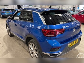 Used Volkswagen T-Roc 2018 for sale - 78356275: Photo