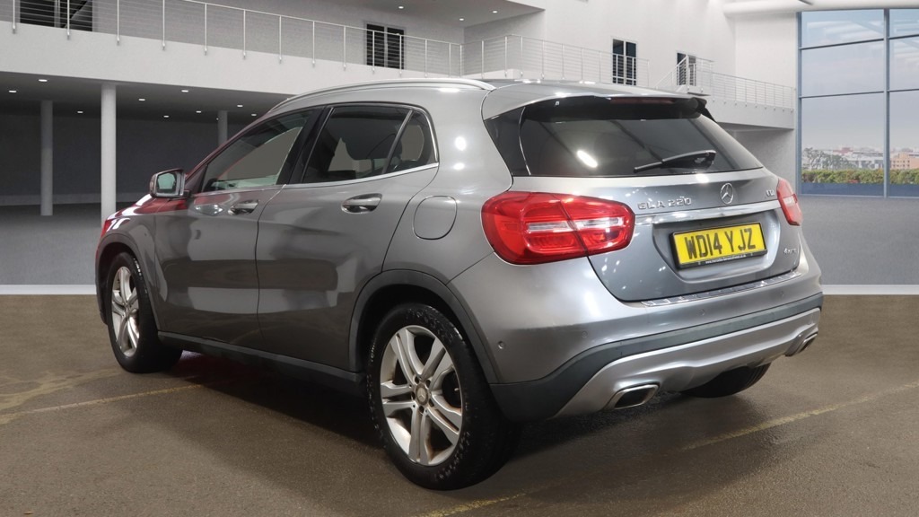 Used Mercedes-Benz GLA 2014 for sale - 76595357: Photo 2