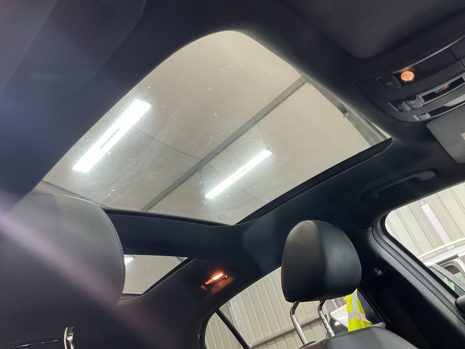 Used Mercedes-Benz GLA 2014 for sale - 76595357: Photo 4