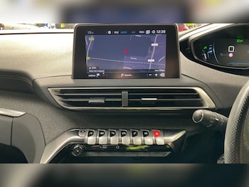 Used Peugeot 3008 2017 for sale - 75775247: Photo