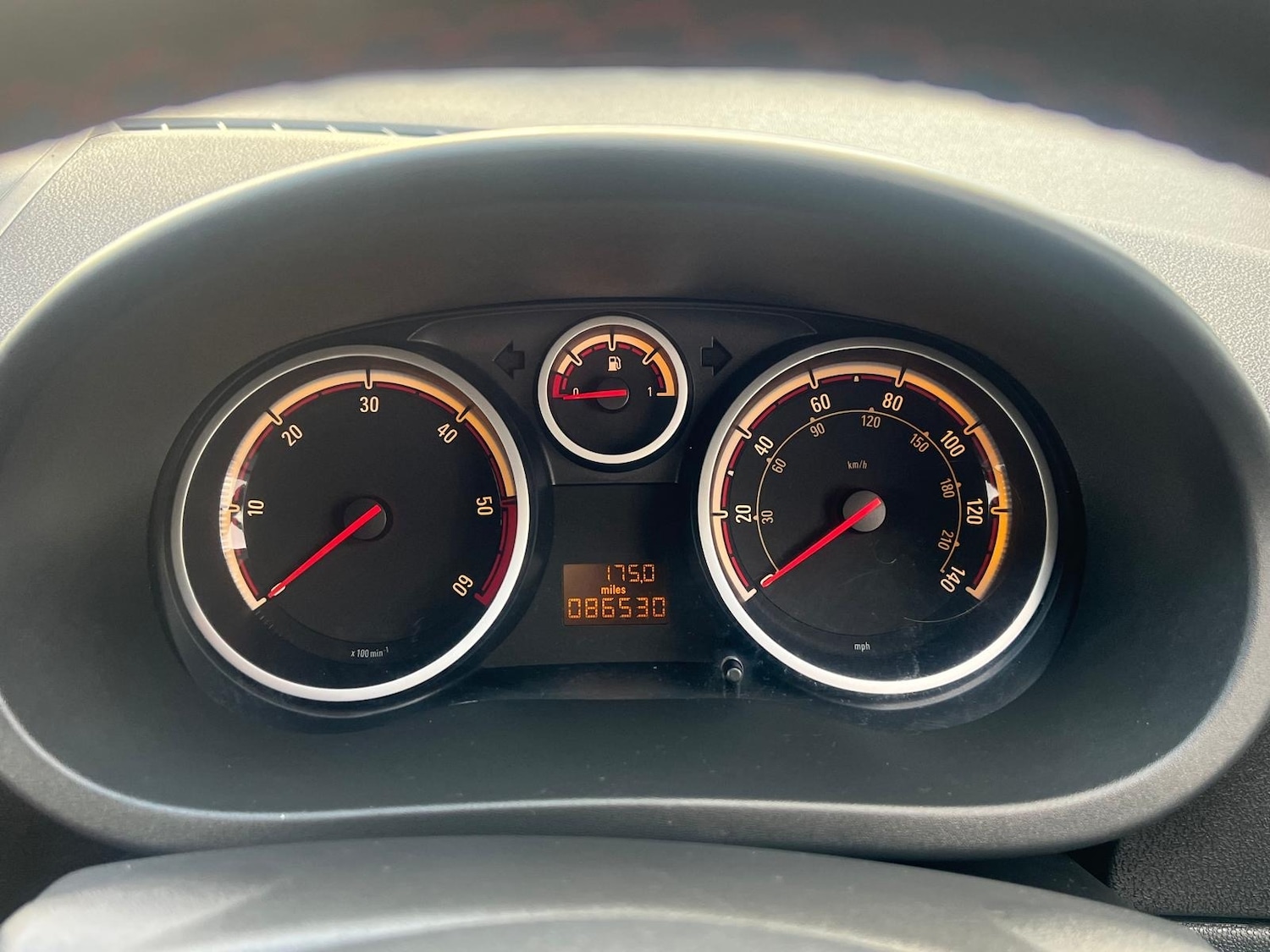 Used Vauxhall Corsa 2011 for sale - 76534072: Photo 7